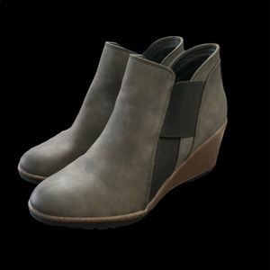 Celebrity Pink Women’s Faux Leather Wedge Boots